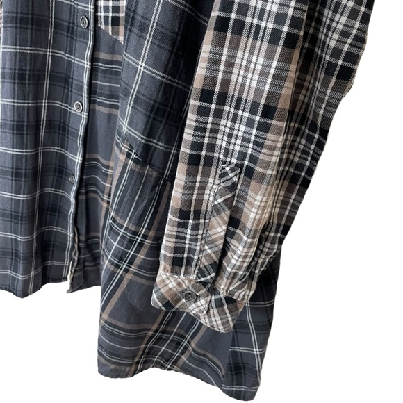 ⭐️2/$20 J Jill Plaid Multi Plaid Patchwork Button Down Tunic Flannel Blouse - Picture 11 of 16